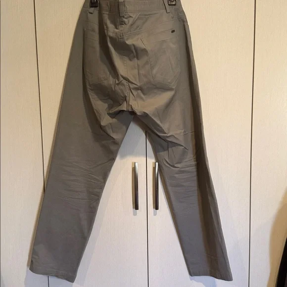 Men's Gray Pants Slim fit
